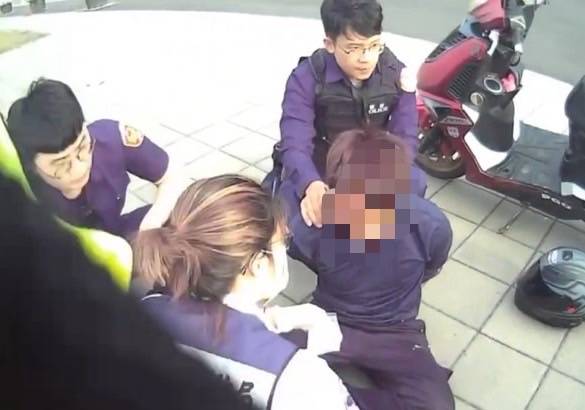 失聯移工違規拒撿逃逸　員警強勢壓制並依妨害公務逮捕送辦
