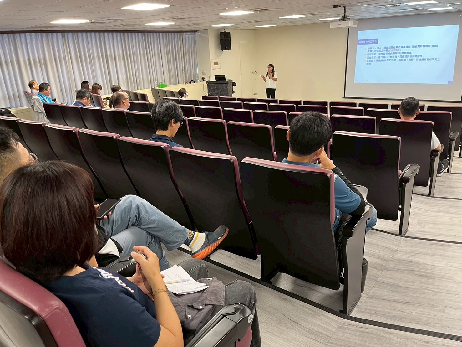 屏縣府打造廉政防護罩 強化公務員廉政倫理與揭弊保護